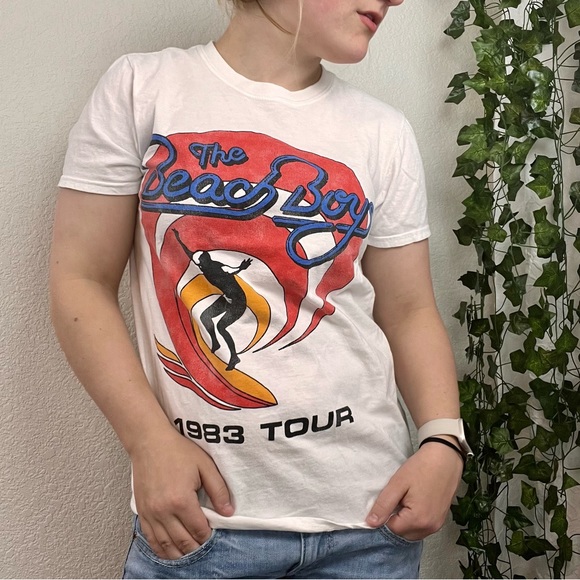 Source Unknown Tops - The Beach Boys "1983 Tour" Tee